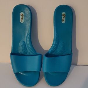 OKAb Turquoise Slide Sandals Size 10